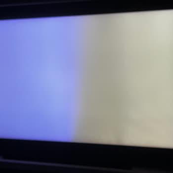 Samsung TV'nin Beklenmedik LED Problemi Ve Yüksek Tamir Ücreti