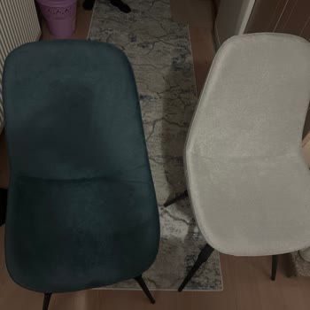Yanlış Renk Sandalye Ve İlgisiz Müşteri Hizmetleri