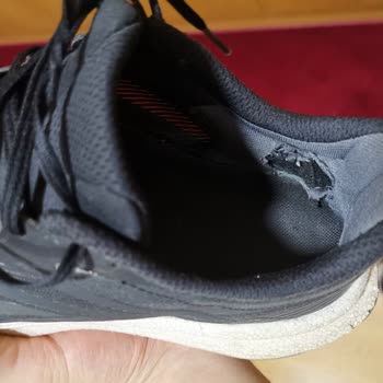 Reebok Ayakkabının Garanti Kapsamı Sorunu