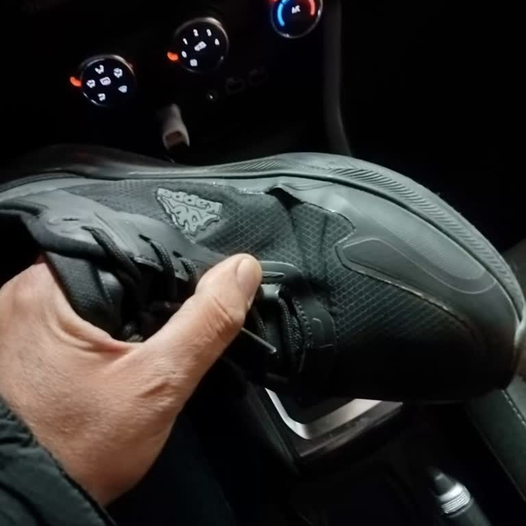 Kappa Ayakkabının Hızla Dağılan Kenarları