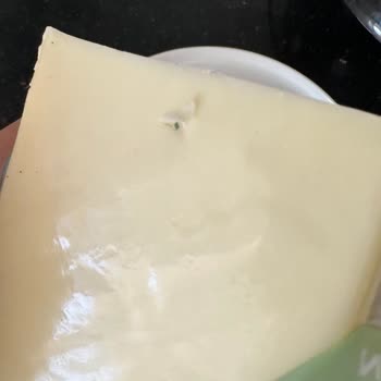 Taze Pazar'dan Aldığım Kaşar Peynirinde Beklenmedik Sürpriz