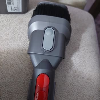 Dyson V8 Süpürge İlk Kullanımda Hayal Kırıklığı