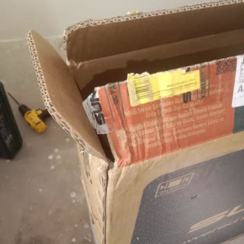 Trendyol Televizyon Kurulumunda Kırık Ekran Ve Sorumluluk Krizi