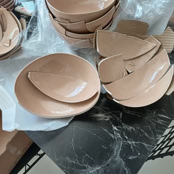 Kırık Gelen Yemek Takımı Ve Uzayan Tedarik Süreci