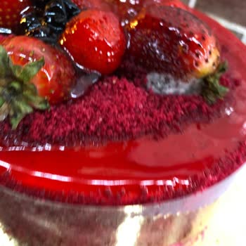 Bayat Pasta Şoku: Esenyurt Dilek Pastanesi'nde Hayal Kırıklığı