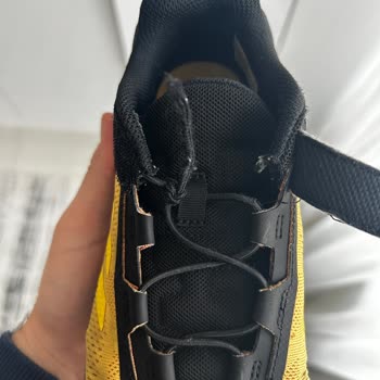 Adidas Ayakkabının 6 Ayda Dağılan Kalitesi