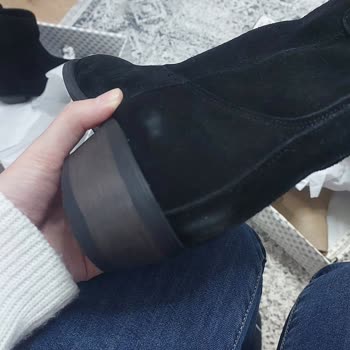 Hasarlı Ayakkabılar Ve İade Sürecinde Sorun