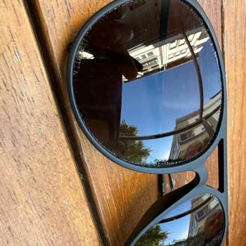 Garanti Süresi Biter Bitmez Bozulan Gözlük