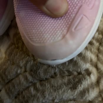 Defolu Ayakkabı Ve Kalite Kontrol Eksikliği