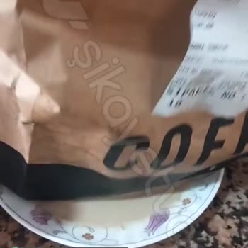 Coffy Kahve Dökülmüş Şekilde Geldi!