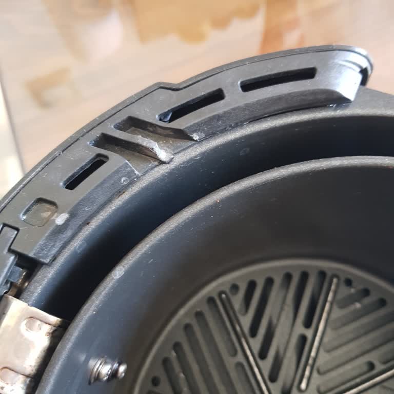 Kumtel Fastfryer'ın Erime Sorunu Ve Yetersiz Müşteri Hizmeti