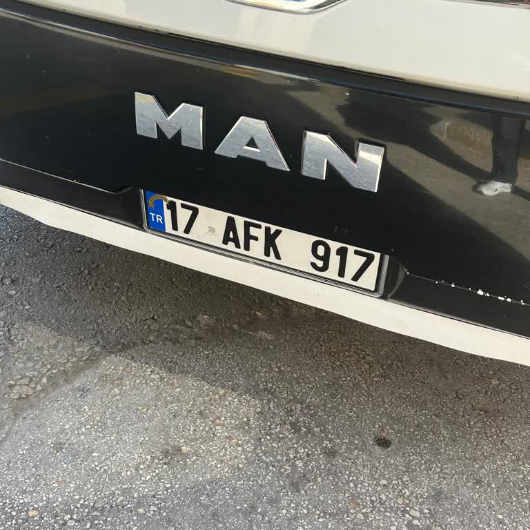 Truva Otobüsünde Saygısız Muavin Deneyimi