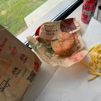 Burger King: Güvenimi Sarsan Kötü Deneyim