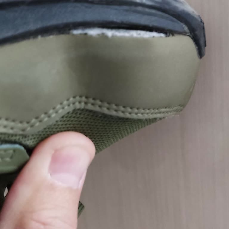 Ayakkabı Sorunu Ve Yetersiz Çözüm Teklifi