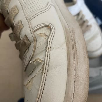Skechers Ayakkabının Hızla Yıpranması