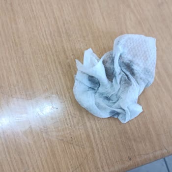 Atatürk İlkokulu (Maltepe) Temizlikten Eser Yok!