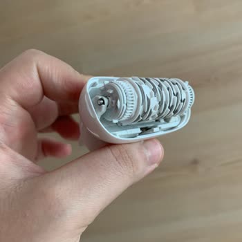 Braun Silk-épil 9 Flex Pinzettenkopf defekt und Garantieabwicklung kompliziert