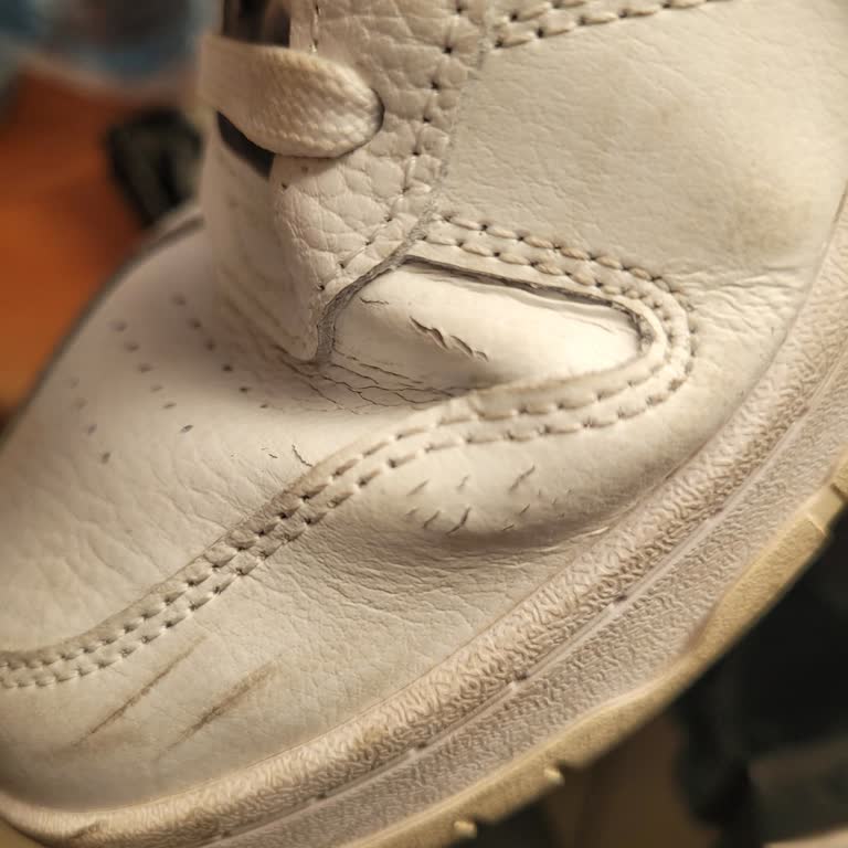 Puma Ayakkabıda Erken Deri Çatlaması Sorunu