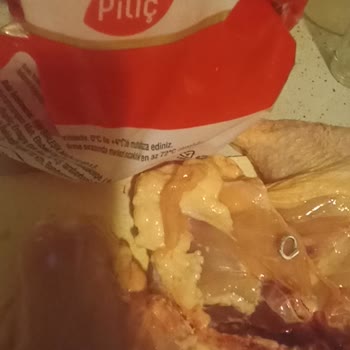 BİM'den Alınan Tavukta Metal Halkanın Tehlikesi