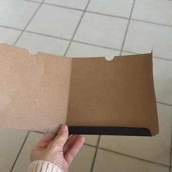 Asel Davetiye Kalitesiz Ürün Ve İlgisiz Hizmet!