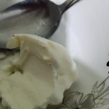 BİM Dost Yoğurt'ta İstenmeyen Sürpriz