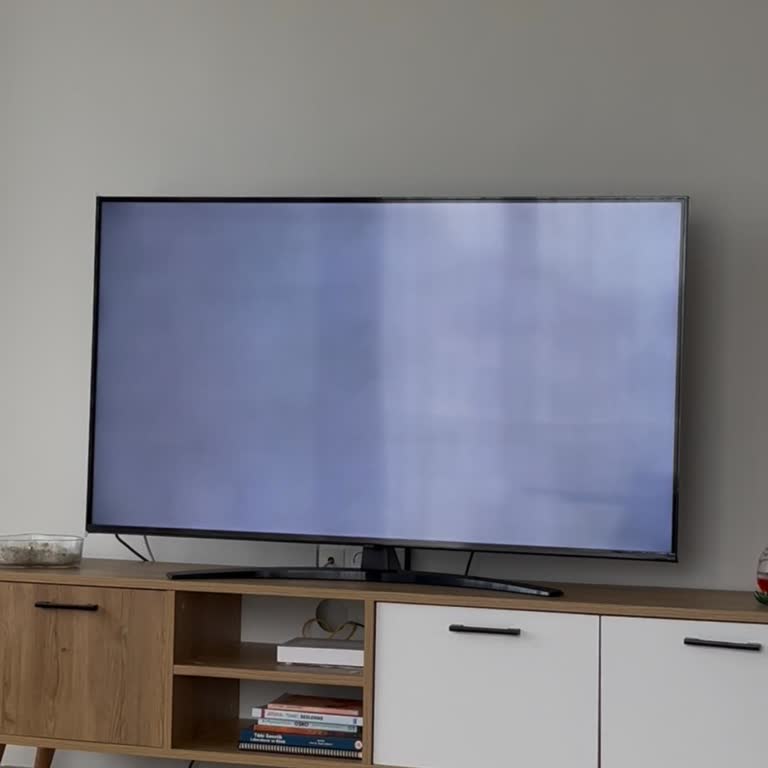 LG Televizyonumun Sürekli Açılıp Kapanma Sorunu