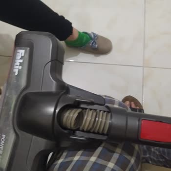 Süpürge Başlığında Kalitesiz Malzeme Sorunu