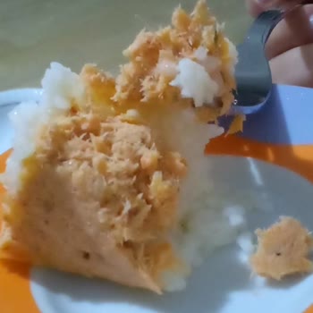 Dardanel Somonlu Onigiri'de Kılçık Şoku: Hayal Kırıklığına Uğradım