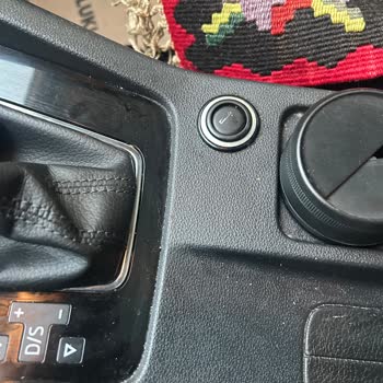 Skoda Erel Bostancı Bayii Servise Bırakılan Araçlara Zarar Veriyor!