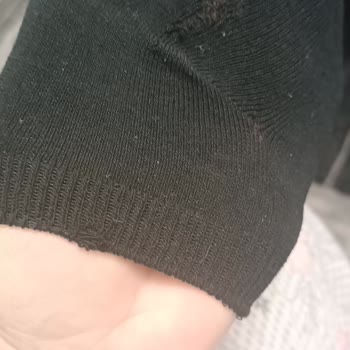 DeFacto'dan Hatalı Çorap Siparişi