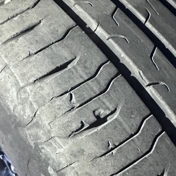 Focus Aracımda Hatalı Lastik Sorunu Ve Değişim Taleplerim