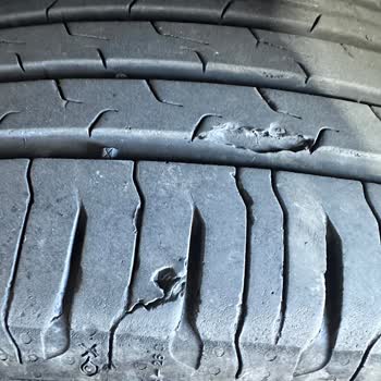 Focus Aracımda Hatalı Lastik Sorunu Ve Değişim Taleplerim