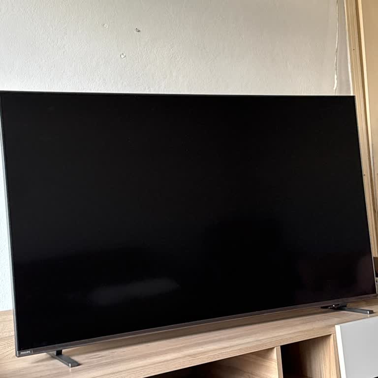 Philips TV'nin Kumandası 1 Ayda Bozuldu Ve Yedek Yok