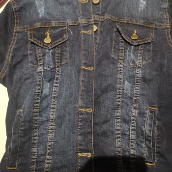 Kot Ceket Renk Attı, Müşteri Hizmetleri İlgisiz