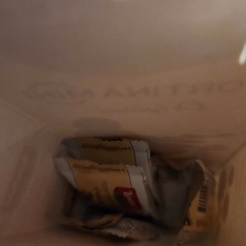 Migros'tan Aldığım Küflü Loacker Çikolata Hayal Kırıklığı
