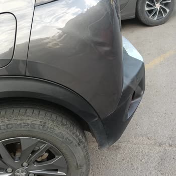 Peugeot 2008'in Park Halindeyken Eriyen Parçaları