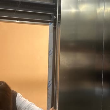 KYK Yurdunda Asansör Kabusu