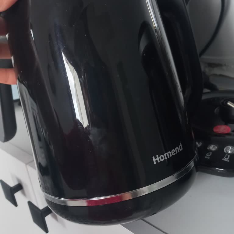 Homend Çay Makinesi: Su Sızdırma Ve Plastik Koku Sorunu