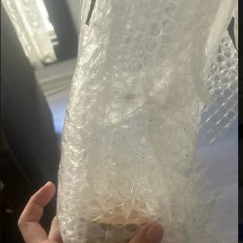 Broken Items in Madame Coco Order – Requesting Replacement or Refund