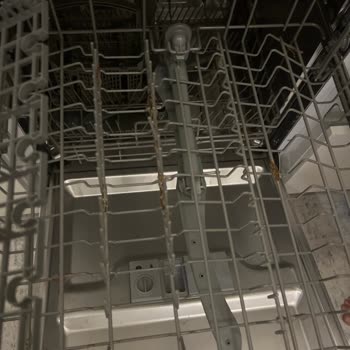 Franke FDWS 712 A++ XS Spülmaschine mit rostenden und zerfallenden Körben, keine Ersatzteile verfügbar