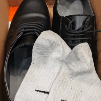 FLO Mağazasından Aldığım Ayakkabının Kalite Sorunları