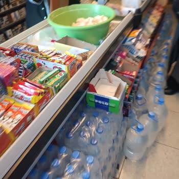 Seç Market'te Tarihi Geçmiş Ve Böcekli Ürün Sorunu