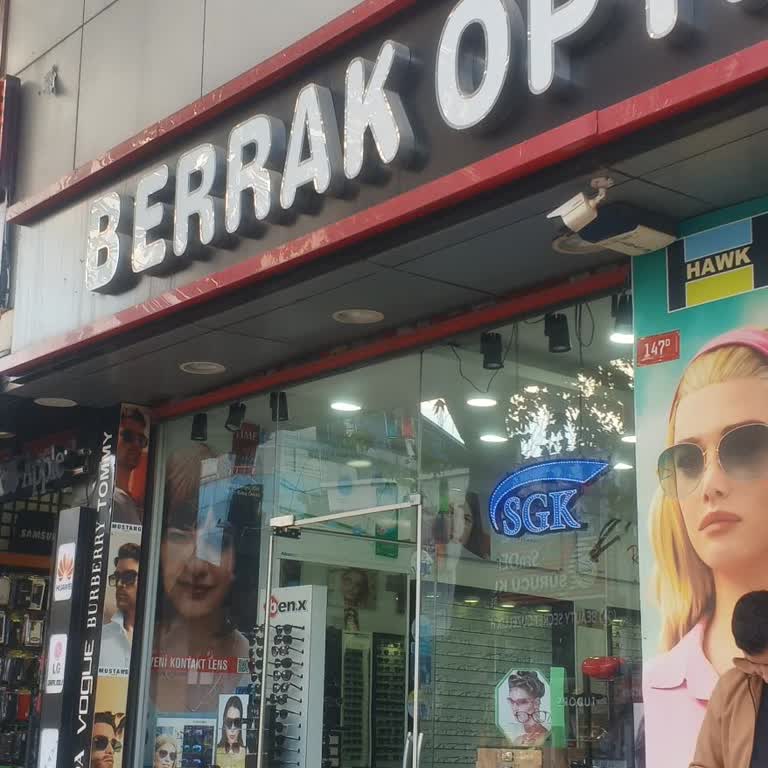 Berrak Optik | Sultanbeyli Hiçbir Şekilde Ürünlerinin Arkasında Durmuyorlar!
