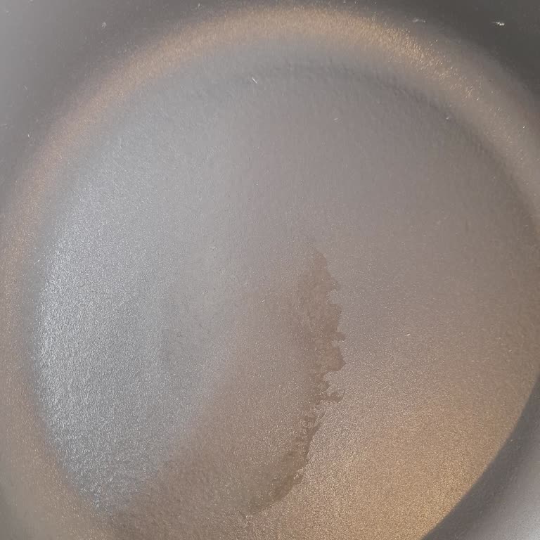 Lava Tencere Kullanımında Yağ Lekesi Sorunu