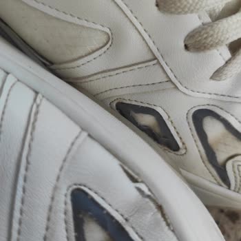 Kalitesiz Ayakkabılarla Hayal Kırıklığı