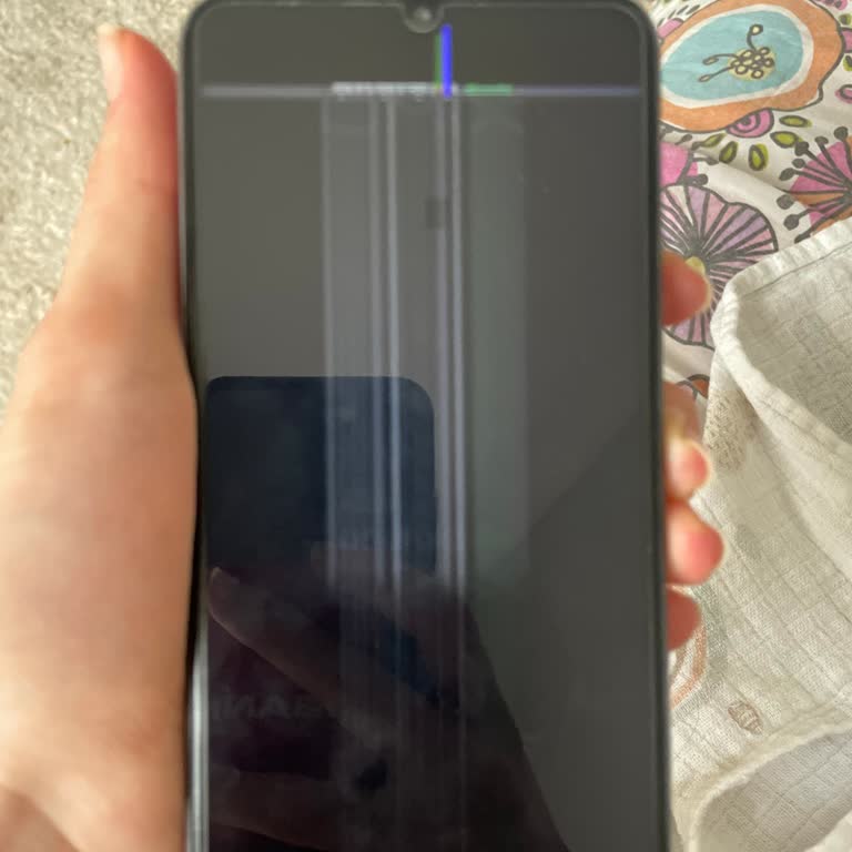 Aldığım Telefon Teşhir Çıktı Ve Teknik Servis Sorunları