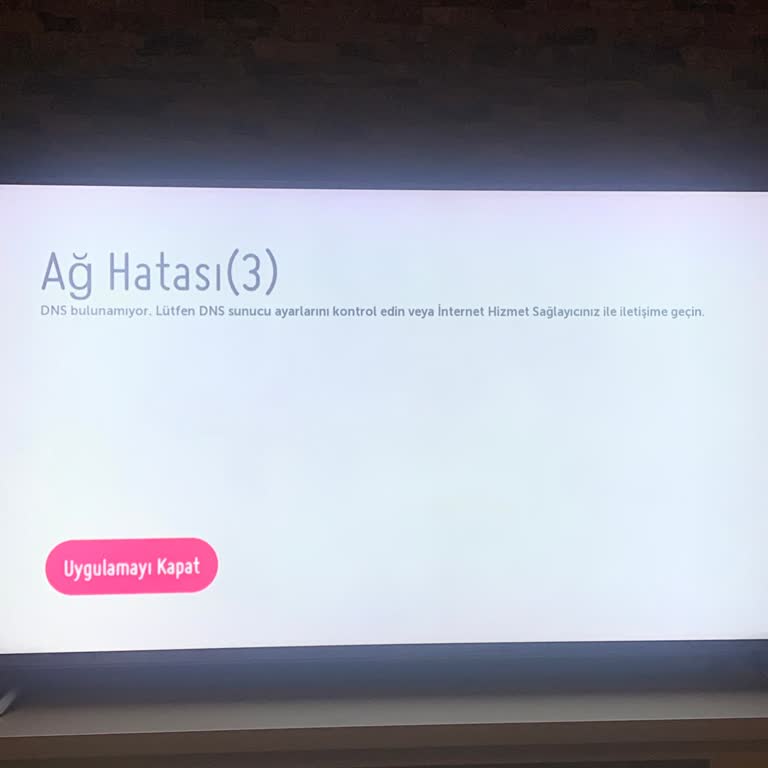 Sürekli Kesilen İnternet Ve Yetersiz Destek