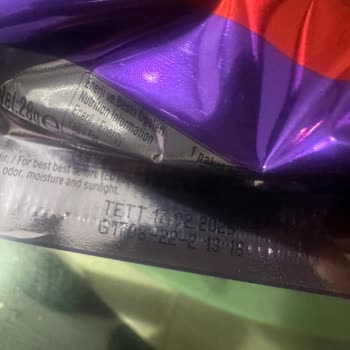 Son Kullanma Tarihi Geçmemiş Kekin Küflenmesi