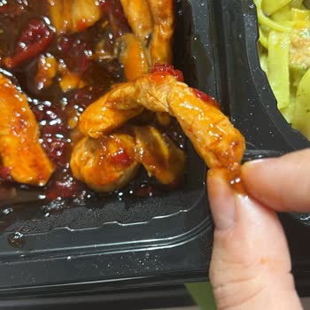 Green Salads'ta Hijyen Sorunu Ve Müşteri Hizmeti Şikayeti