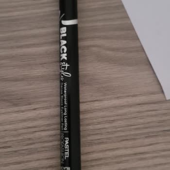 Gratis Pastel Eyeliner Hayal Kırıklığı